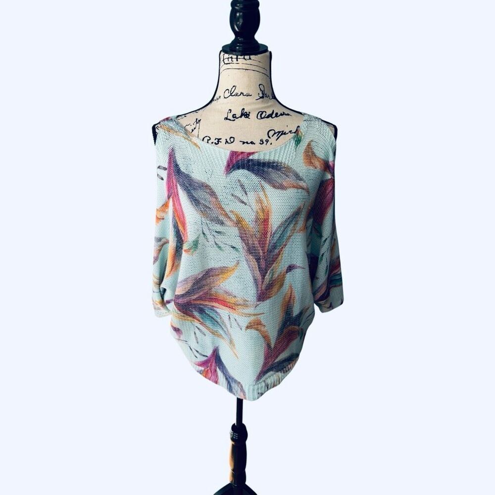 Luisa Ricci Italy Cold Shoulder Dolman Sweater Small Tropical Birds of Paradise